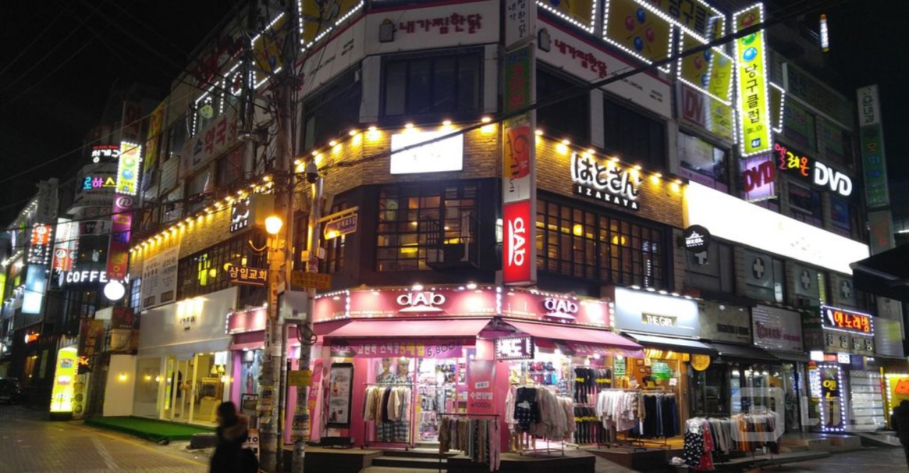 노원역 젊음의거리 메인사거리 코너 상가 월세 매물의 3번째 사진