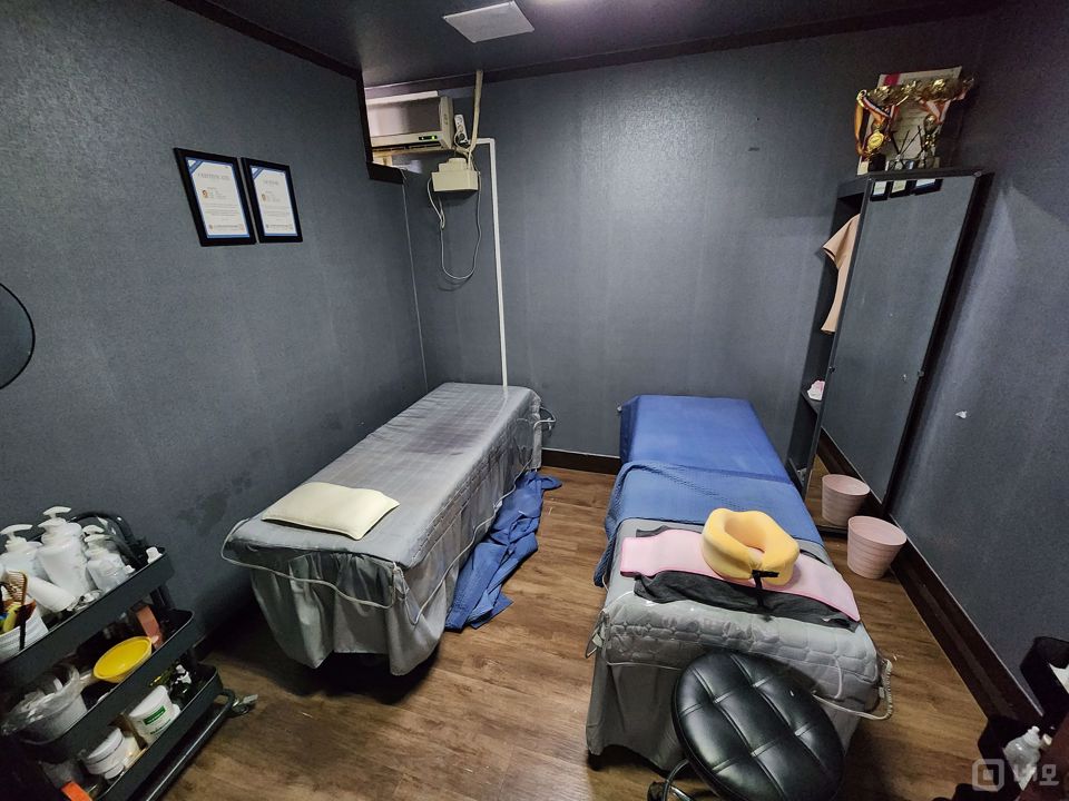 대로변에 위치한 유동인구 많은 봉천동 네일샵 매물의 6번째 사진
