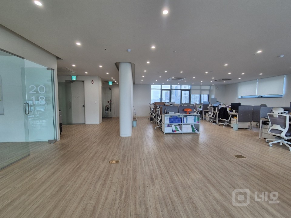 🌈특급 인테리어🌈회사 가치를 2배 올리는 가장 쉬운 방법🌈주차2대 매물의 9번째 사진