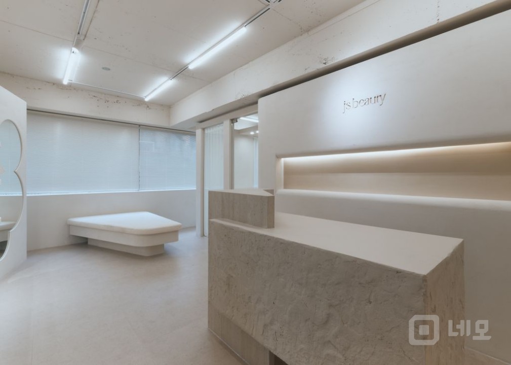 30평대 뷰티샵 매물의 1번째 사진