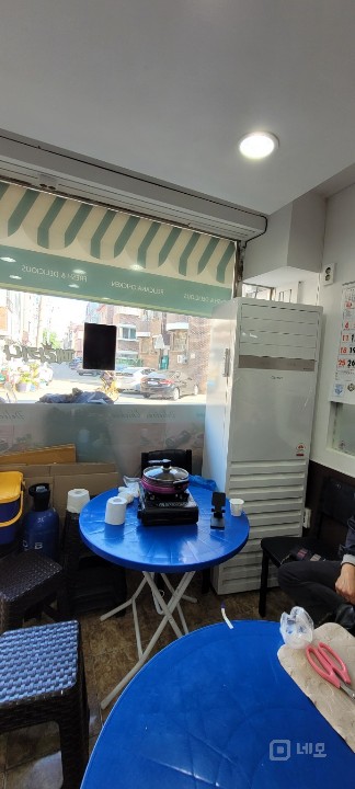 사동큰도로변  버스정류장앞 매물의 2번째 사진