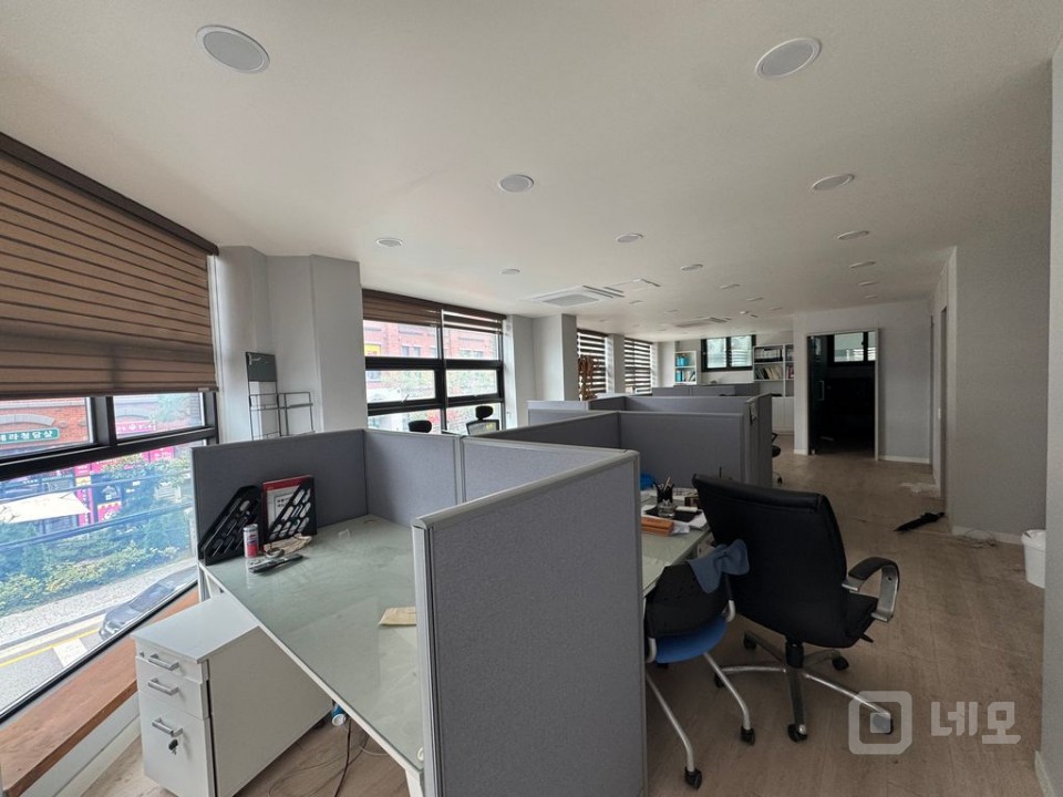 NEW 대형 지산 단지 내 사무실   매물의 5번째 사진
