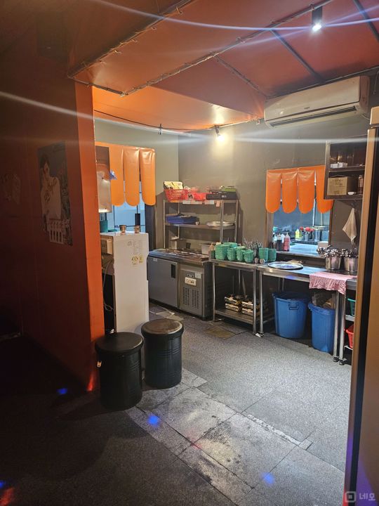 부산대 인근, 주목도 높은 장전동 1,2층 건물 임대 매물의 4번째 사진