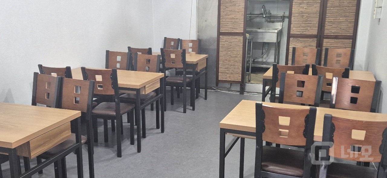 먹자골목.일반음식점.권리금협의 매물의 2번째 사진
