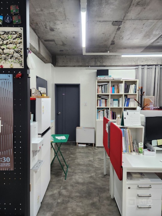 합정·상수 더블역세권, 벚꽃 대로변, 감성 오피스 L 매물의 4번째 사진