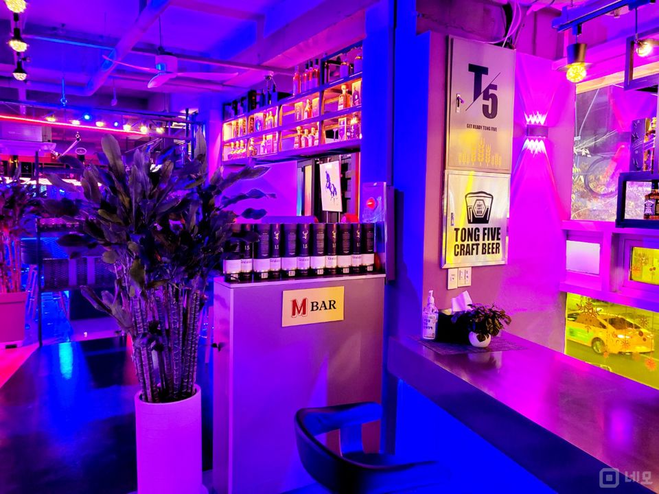 메인상권 입지좋은 길동 BAR 매물의 7번째 사진