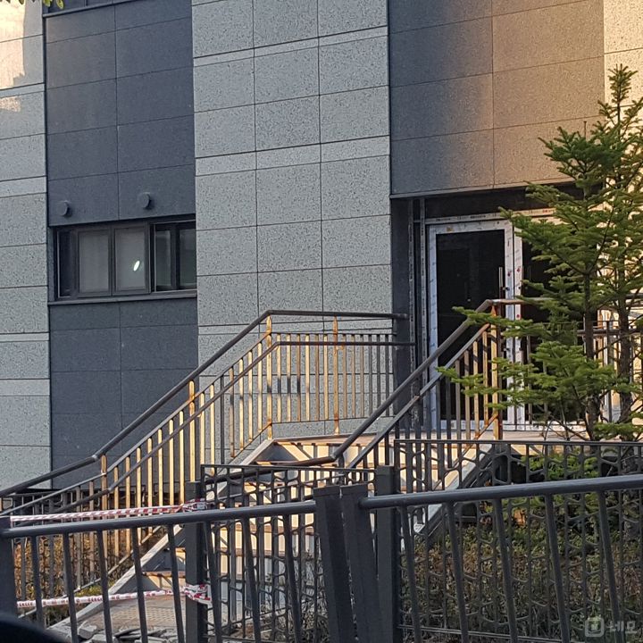 대로변 상권, 접근성 좋은 광명동 병원자리 임대 매물의 6번째 사진