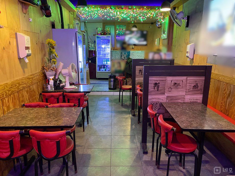 신림동에 위치한 호프집 입니다. 매물의 4번째 사진