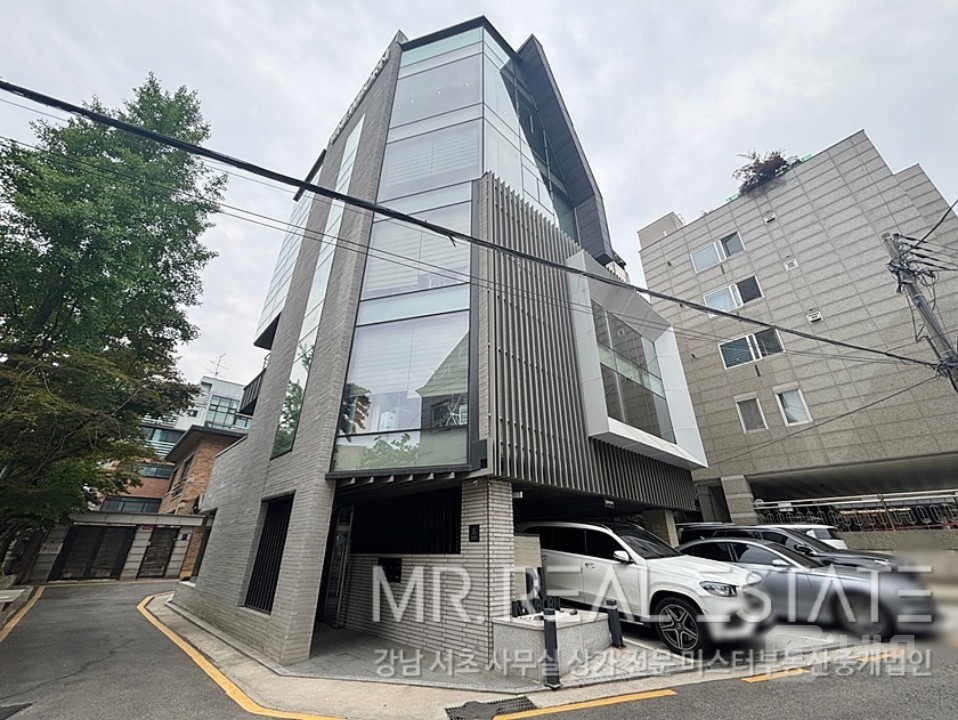 실사진 선릉역인근 학원라인 주차10대 통사옥 S급인테리어 매물의 19번째 사진