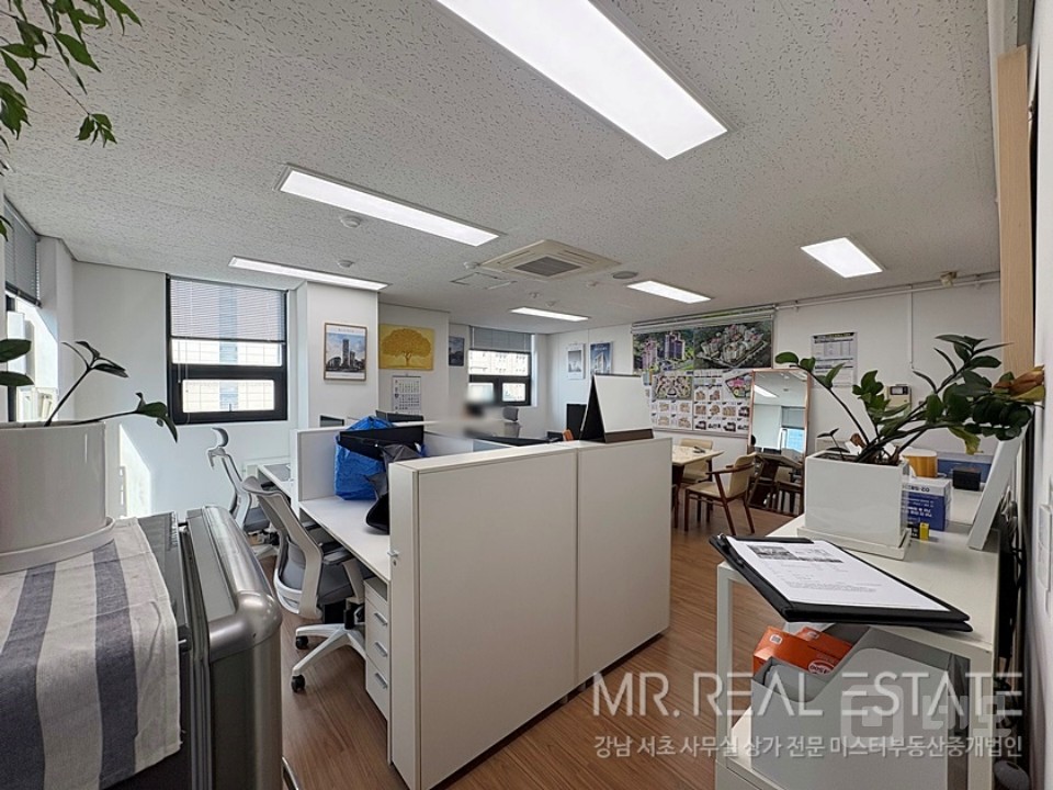 도산대로대로변 대형건물 발렛가능 소형ACE 매물의 3번째 사진