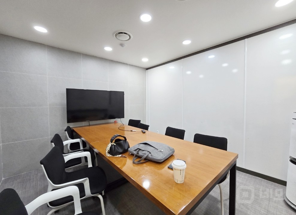 ✅ 인테리어 최상 압구정초역세권 주차편리 얼른보러오세용 ✅ 매물의 6번째 사진