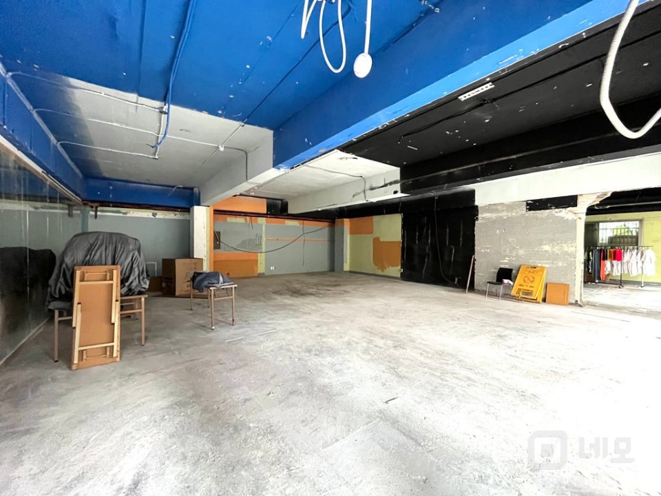 약수역 역세권, 중대형 사무실, 상가, 무권리, 주차 3대, 전용 60평 매물의 4번째 사진