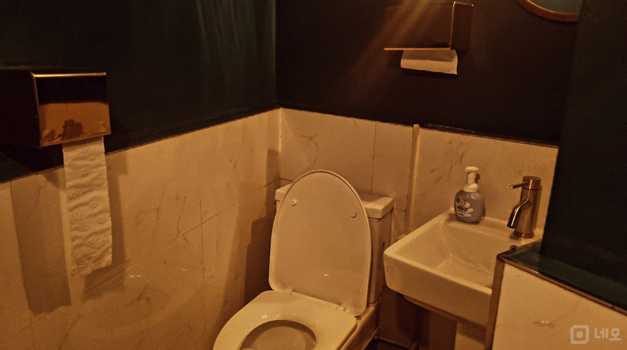 아차산역 인근, 인테리어 완비된 구의동 1층 실내포차 매물의 6번째 사진