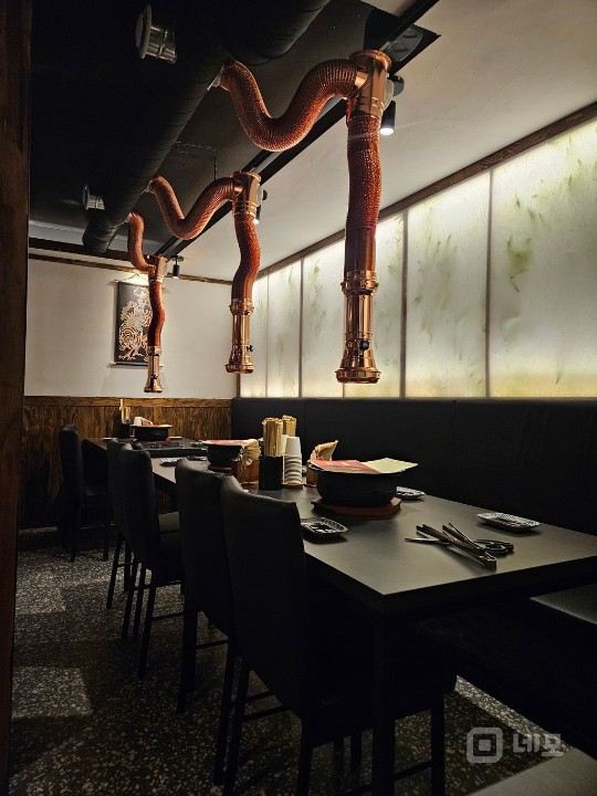 건대입구 역세권 인테리어깔끔한 1층 고기집 매물의 1번째 사진