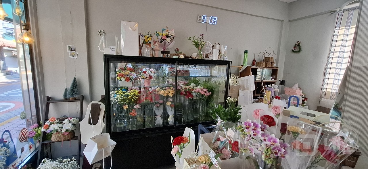 봉천동 1층 꽃집 상가 임대(서울대입구역 도보권) 매물의 3번째 사진