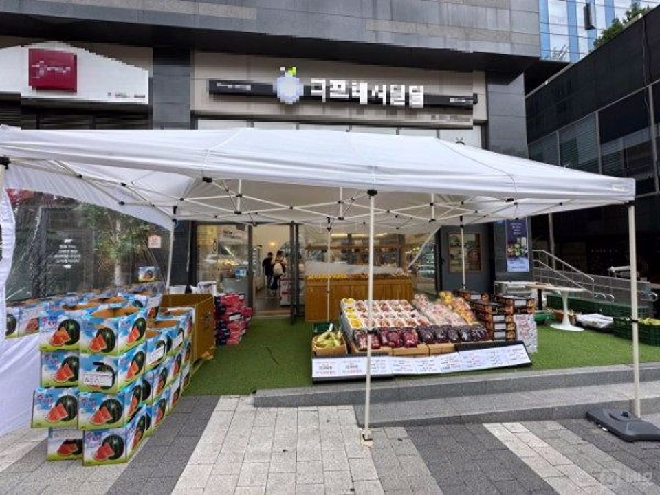유동인구 많은 이의동 대형건물 상가 매물의 5번째 사진