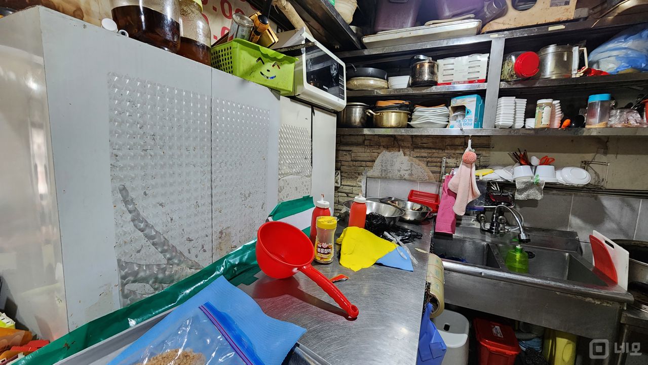 장위동 돌곶이역 역세권, 주방 시설 완비, 단골고객 많은 족발집 매물의 4번째 사진