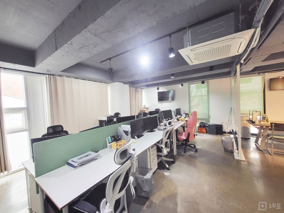 강남구청역 가까운 특급 인테리어 디자인 사무공간 테라스는 덤 매물의 11번째 사진