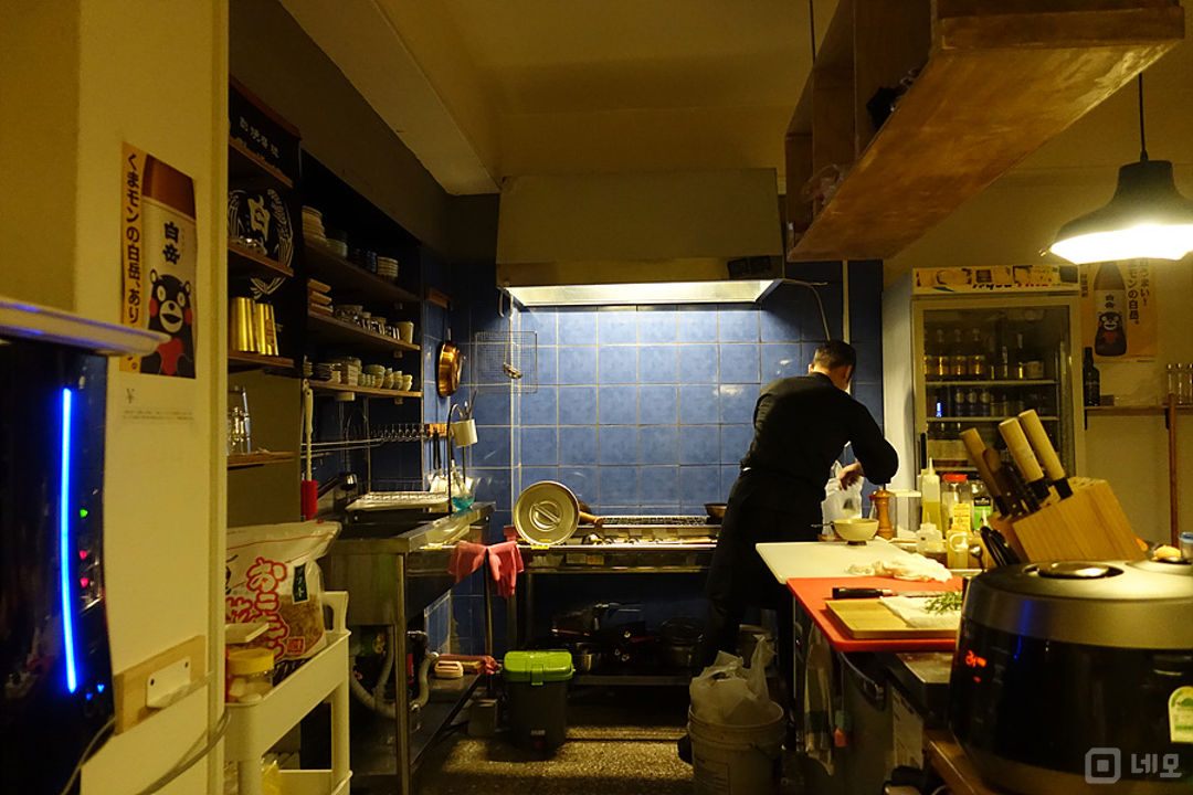 요즘 떠오르는 성산동 골목 위치, 입소문 듣고 찾아오는 요리주점 매물의 5번째 사진