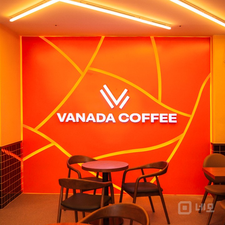 청량리 역세권 대로변 메인1층 상가 렌트프리 및 무권리 승계 매물의 1번째 사진