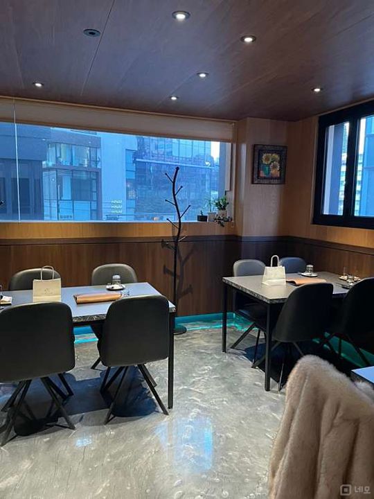 청담동 위치조건 뛰어난 요리주점 매물의 4번째 사진