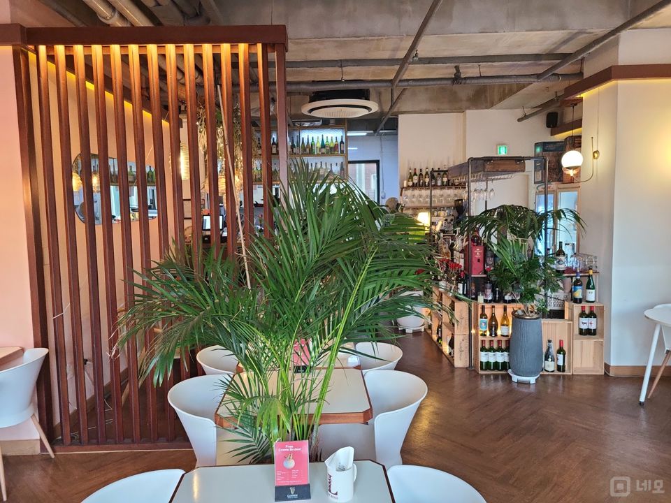 송파동 위치조건 뛰어난 음식점 매물의 14번째 사진