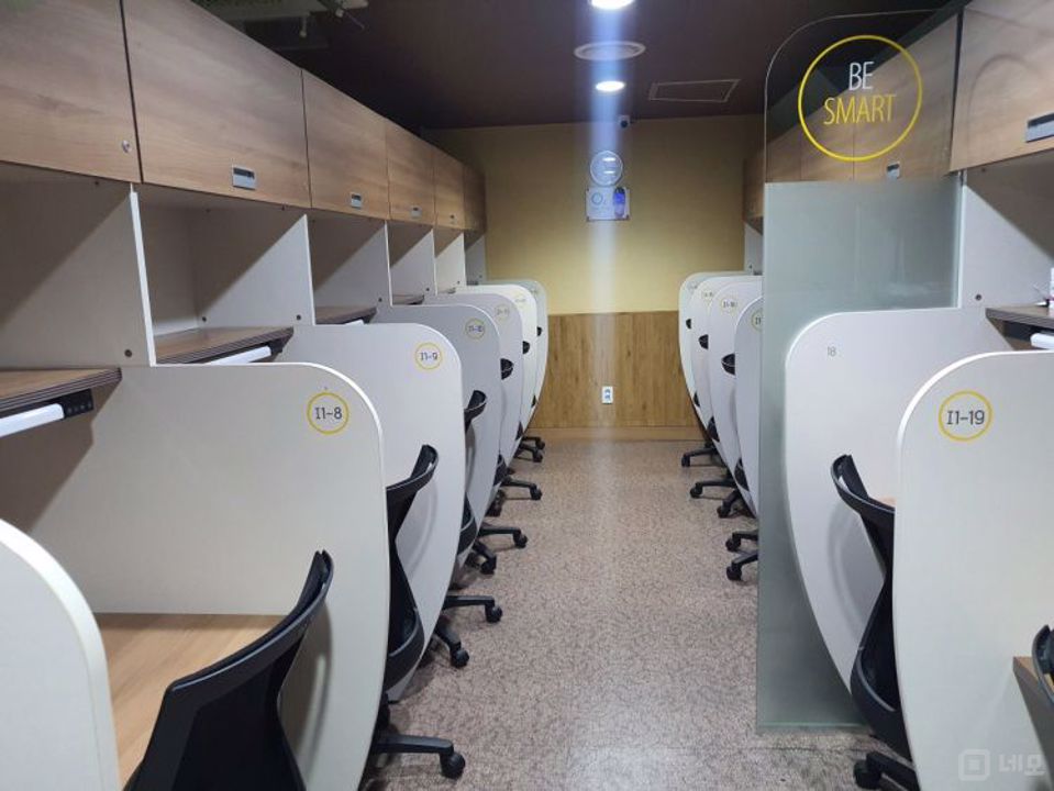도곡동 위치조건 뛰어난 스터디카페 매물의 3번째 사진