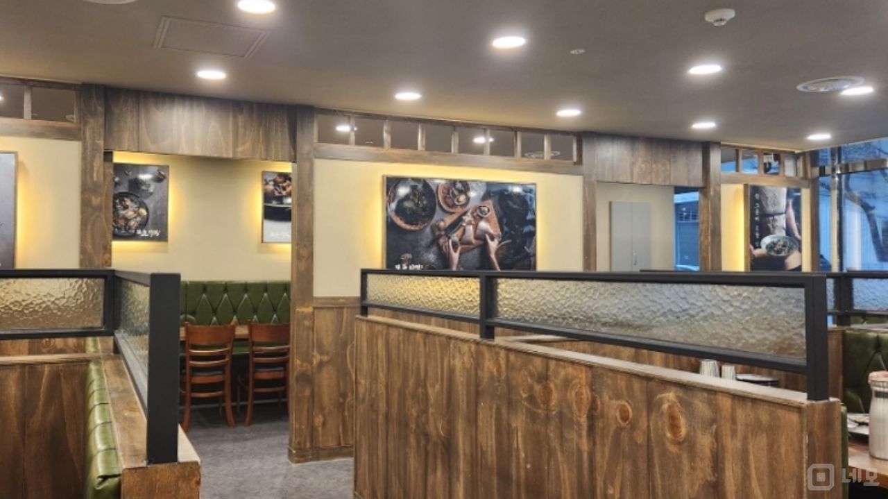 여의도동 국회의사당역 부근 오피스상권 1층 음식점 매물의 3번째 사진