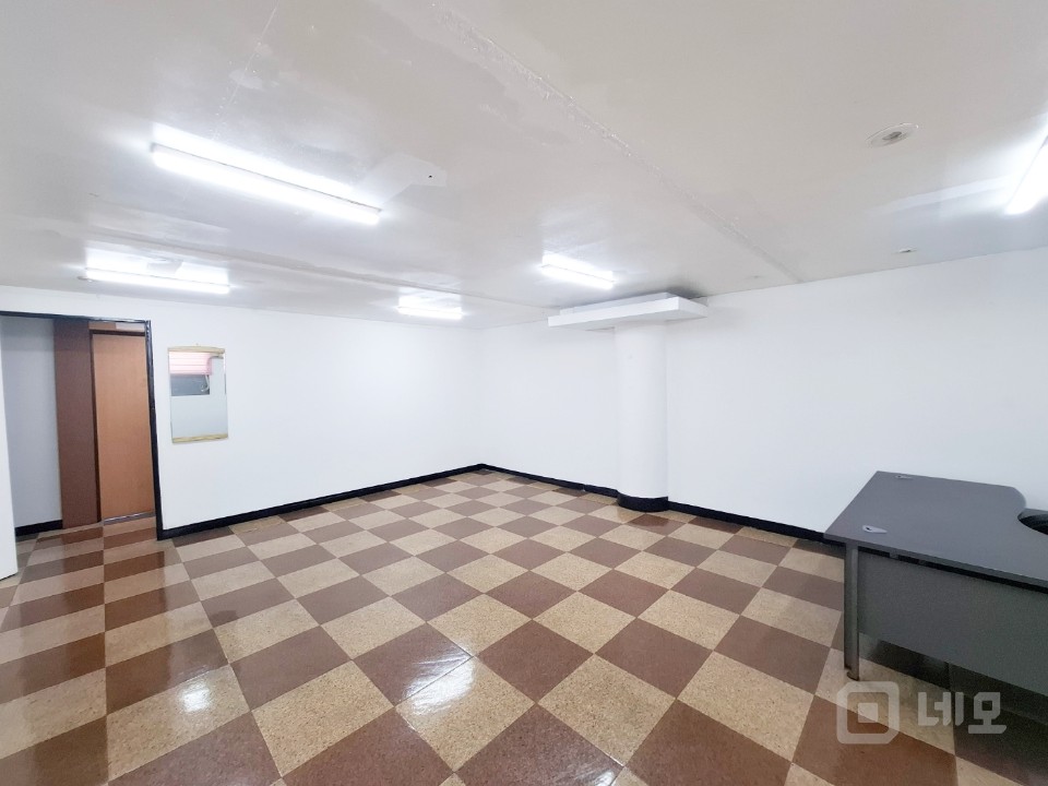 📍 강서구 화곡동 사무실 임대 – 주차·에어컨·승강기 완비 매물의 5번째 사진