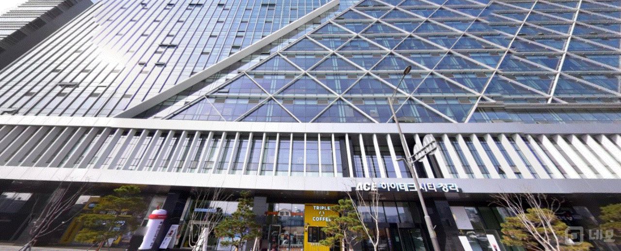 즉시입주 가능한 청라동 지식산업센터내 사무실 매물의 11번째 사진