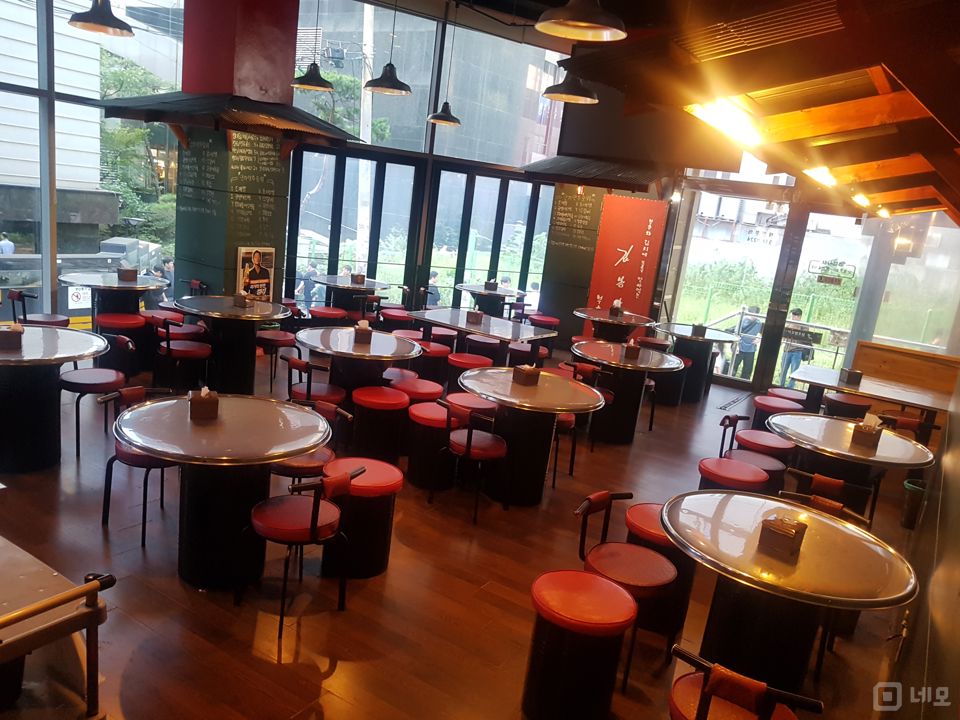 역삼역 인접 코너골목 유동인구 많은 술집 매물의 4번째 사진