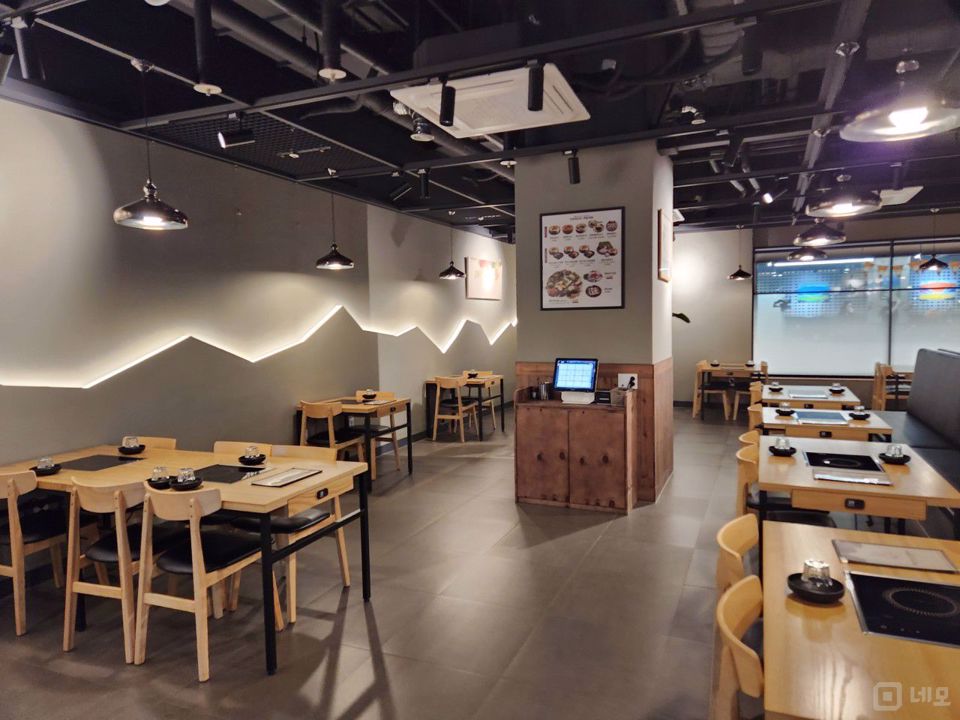 주거지 상권, 수요도 많은 장항동 매장 매물의 1번째 사진