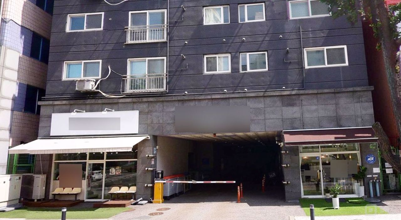부평역 인근, 대로변 위치, 인테리어 완비된 1층 의류판매점 매물의 6번째 사진