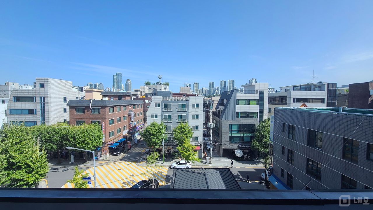 일조권이 좋은 전용35평 사무실 임대 매물의 6번째 사진