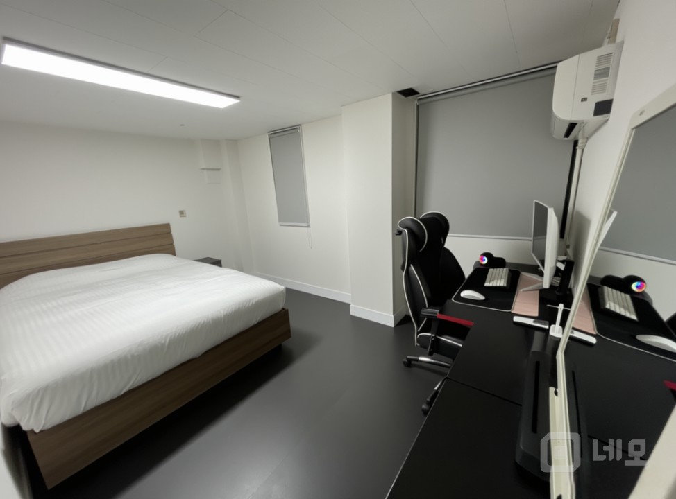 룸6개 각방 침대 pc설치된 파티룸 매물의 4번째 사진