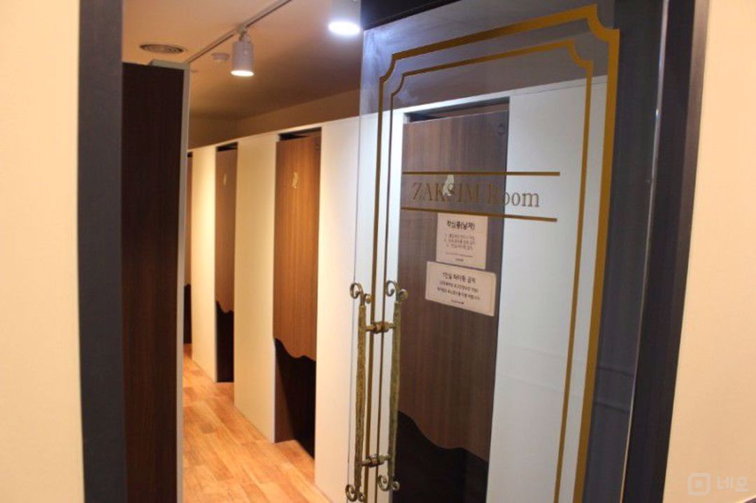 역삼동 대로변에 위치한 스터디카페 매물의 5번째 사진
