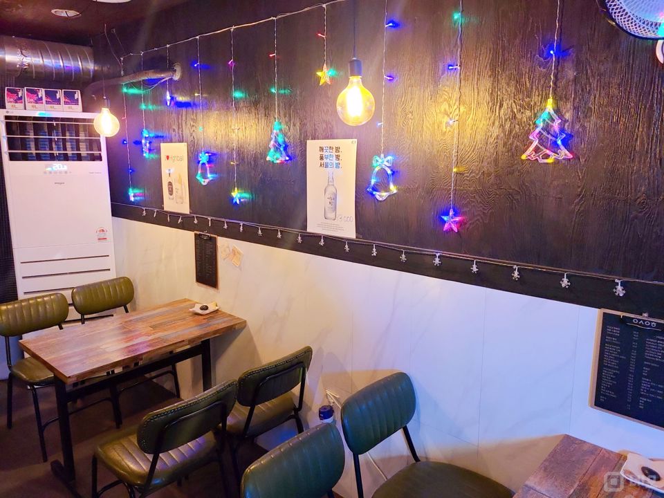 수유동 번화가에 위치한 술집 매물의 3번째 사진