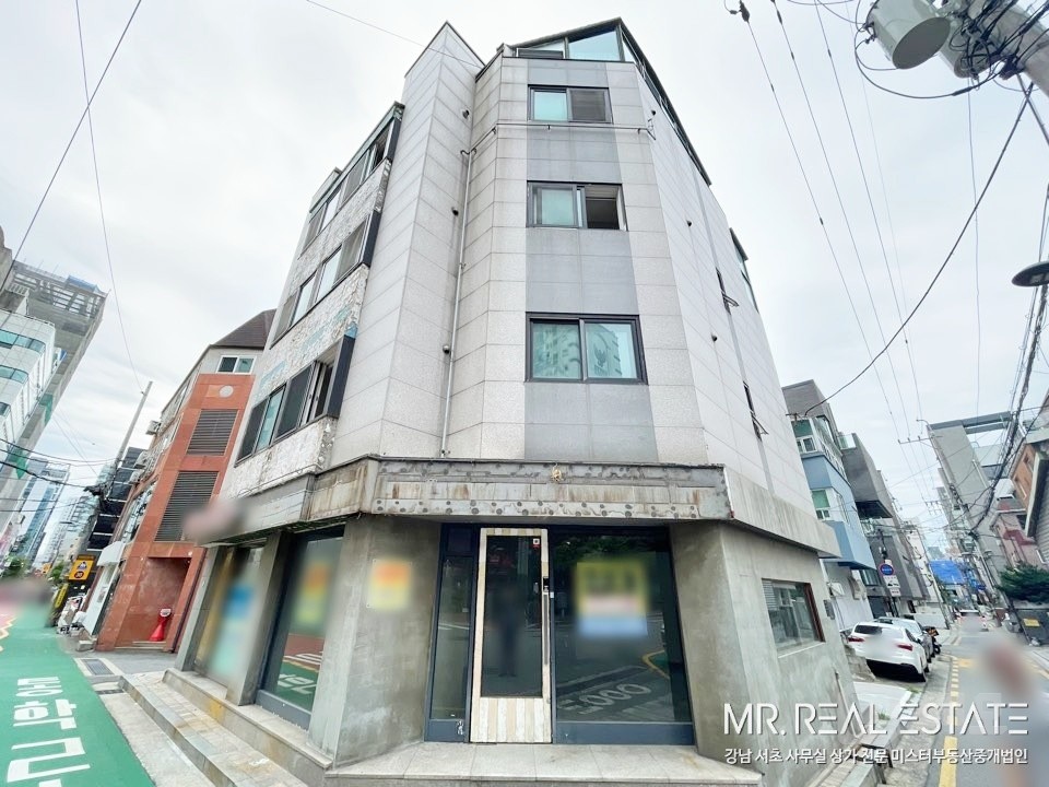 사진有.역삼초 인근 화이트톤 깔끔한 가성비사무실 매물의 13번째 사진