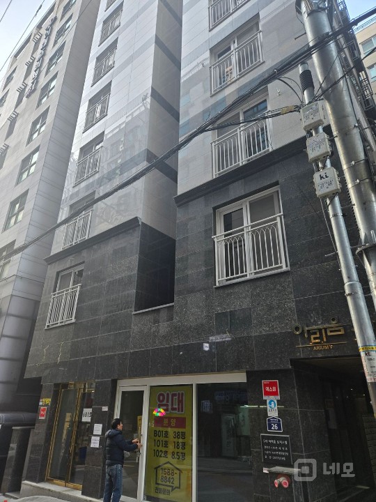 이대역 역세권 위치좋은 신축급 1층 공실 매물의 5번째 사진