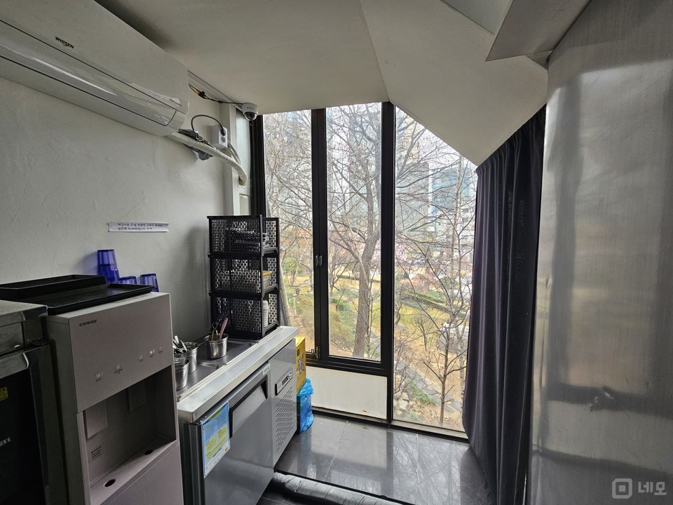 유동인구 많은 명동 메인상권 음식점 매물의 5번째 사진