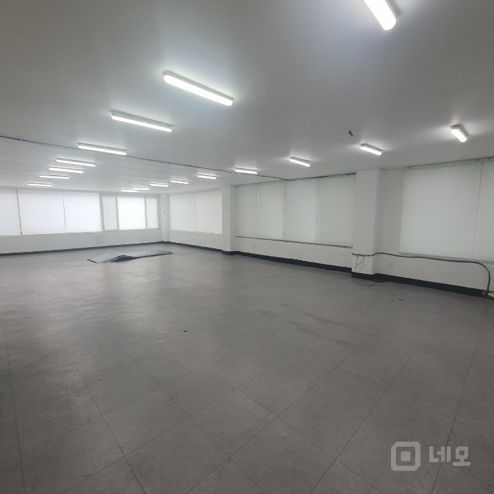 방학역세권 이면도로 다용도사무실 엘리베이터있음 주차가능 상태깔끔 공실 매물의 3번째 사진