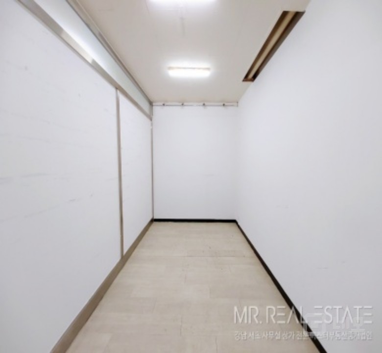 언주역도보1분,코너건물,소형사무실 매물의 6번째 사진