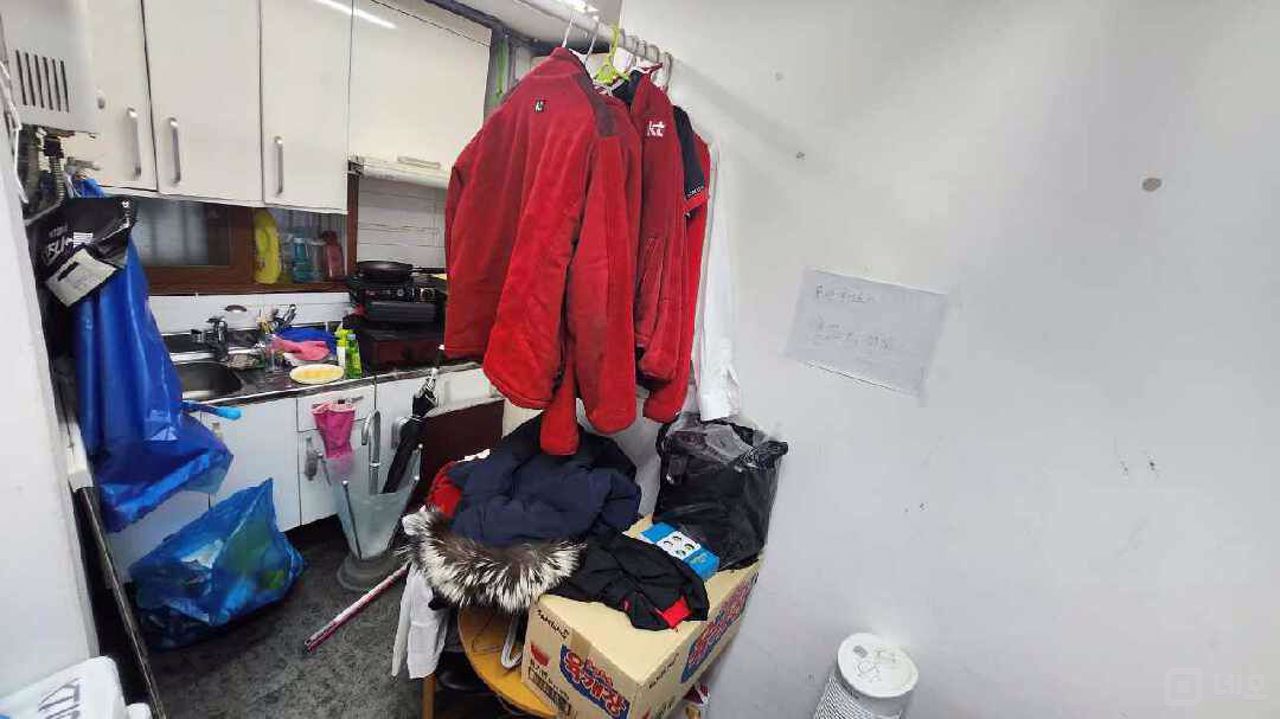 방이동 역세권, 유동 인구 많은 위치 1층 상가 매물의 6번째 사진