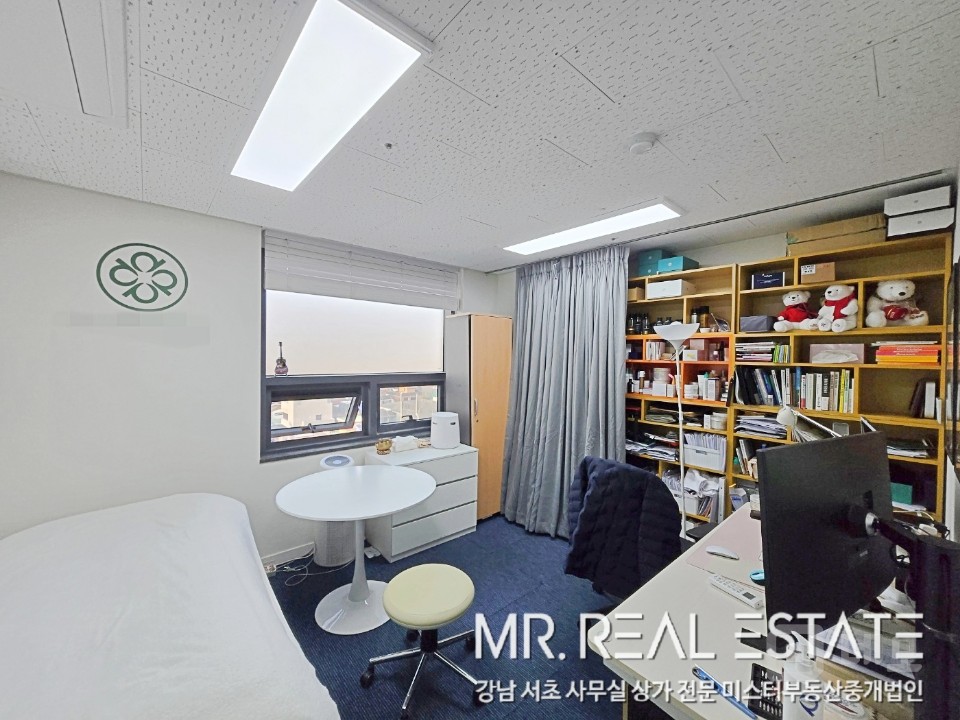 ★학원가능.룸4.고층뷰탁월.선정릉1분.대로변ACE매물★ 매물의 5번째 사진