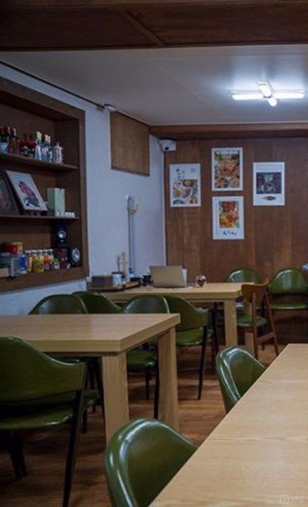 장전동 대학가에 있는 중식당 매물의 2번째 사진