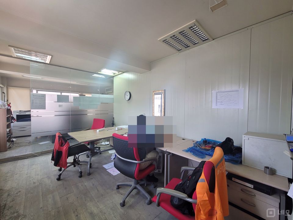 논현동 주택상권 조용하고 깨끗한 사무실 매물의 1번째 사진