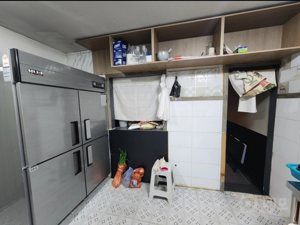 일동 유동인구 많은 사거리 밥포차 매물의 4번째 사진