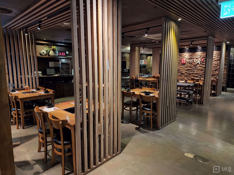 고급스러운 인테리어 완비된 여의도 음식점 매물의 10번째 사진