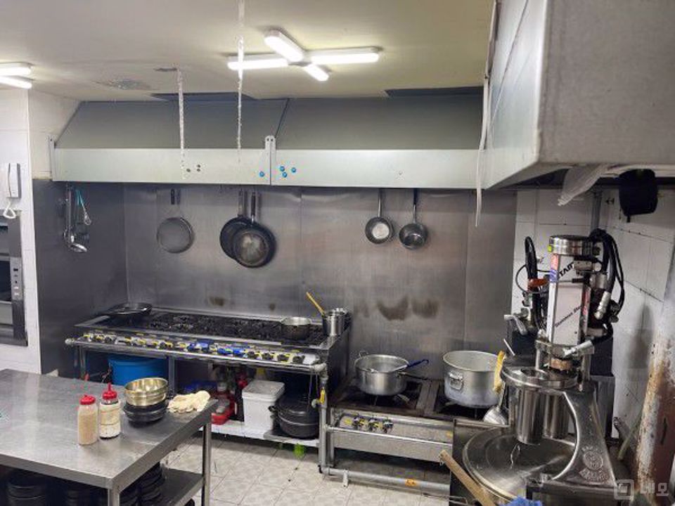 시설 집기 포함, 거여동 상가 매물의 4번째 사진