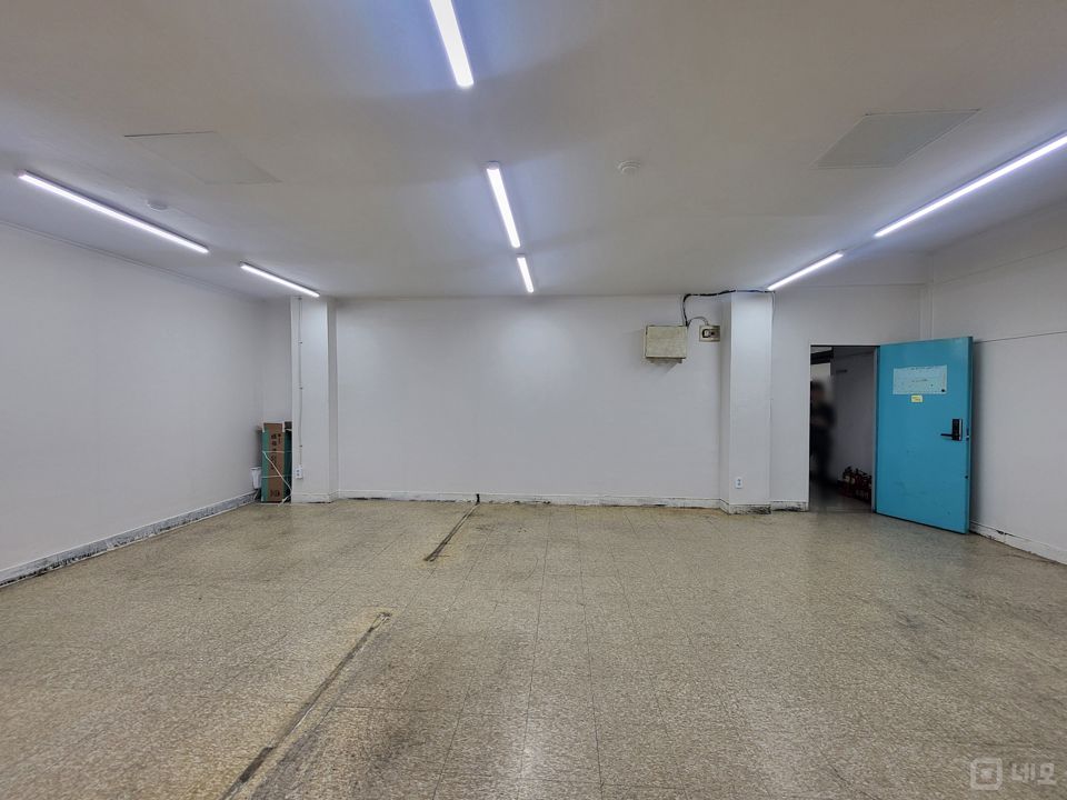 신설동역입구 횡단보앞 2층 깨끗하고 저렴한 사무실로 냉난방기있음 매물의 4번째 사진